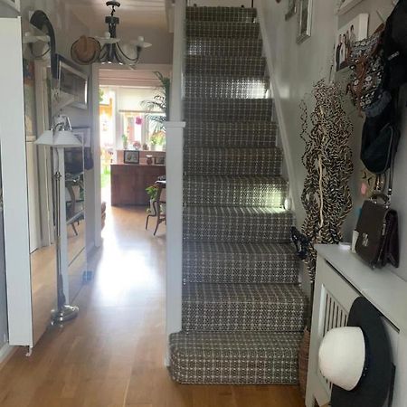 Cosy Room In London Wembley Экстерьер фото