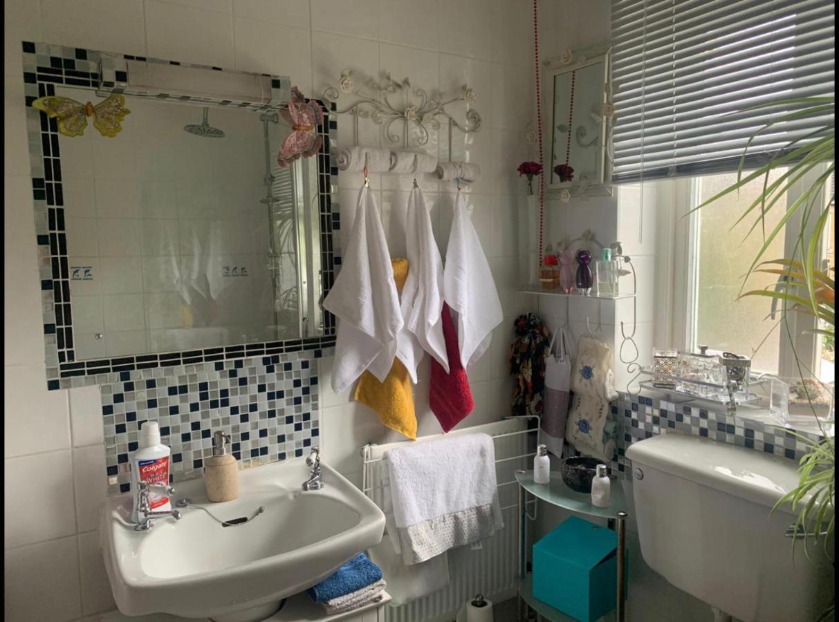 Cosy Room In London Wembley Экстерьер фото