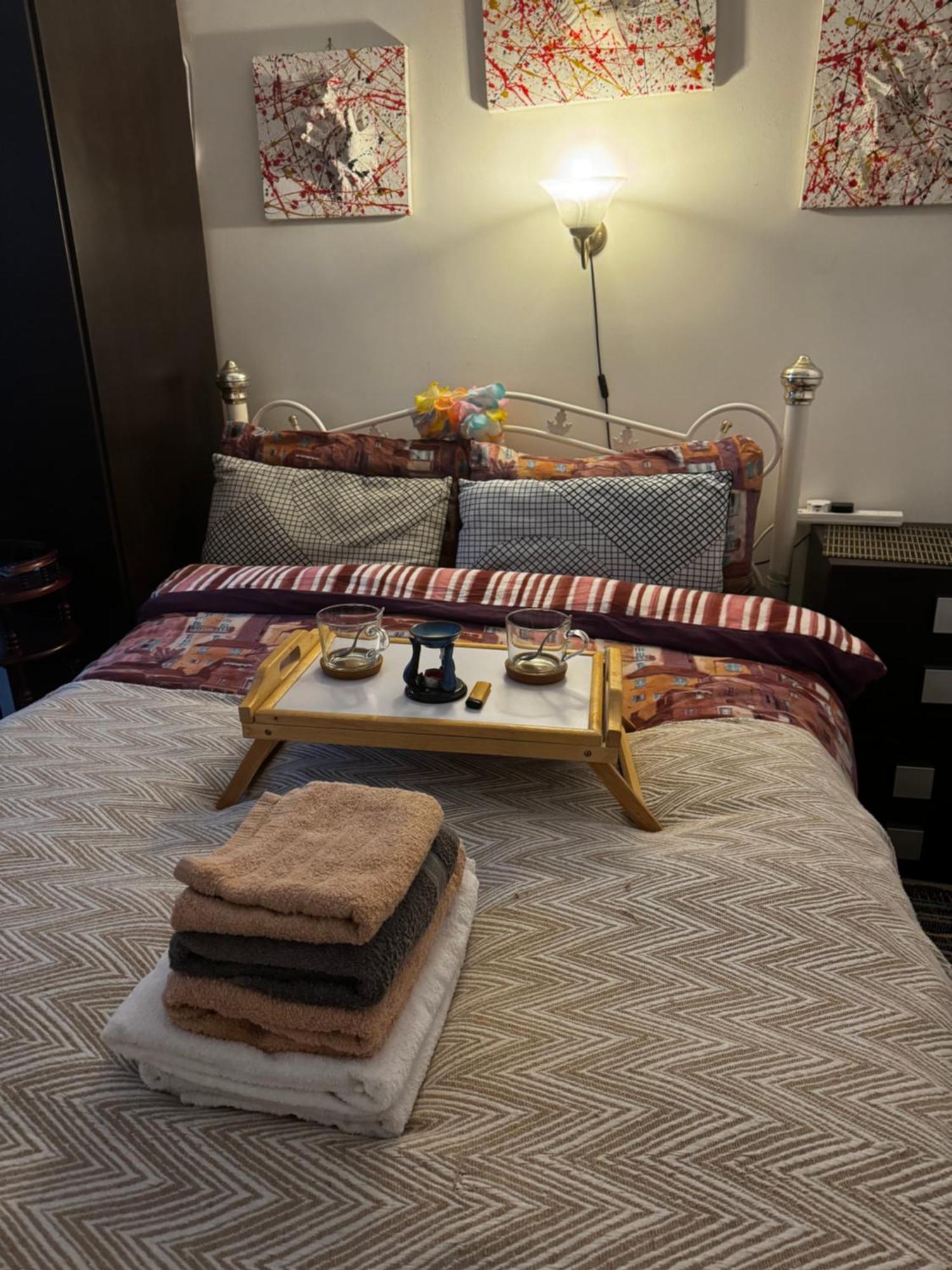 Cosy Room In London Wembley Экстерьер фото